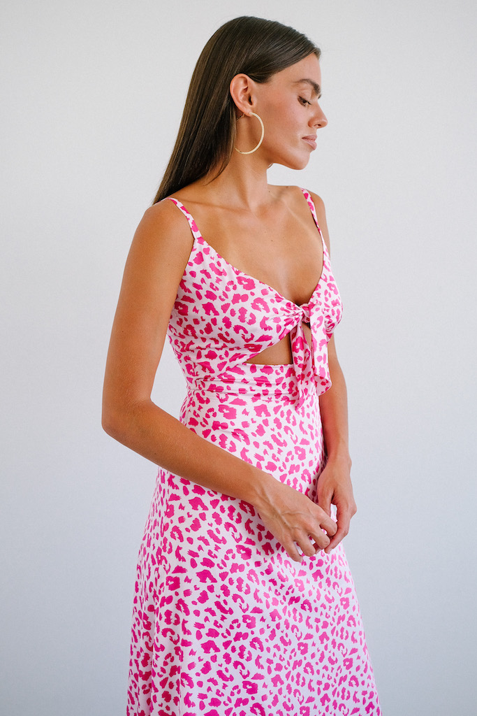 Платье с завязками розовый леопард