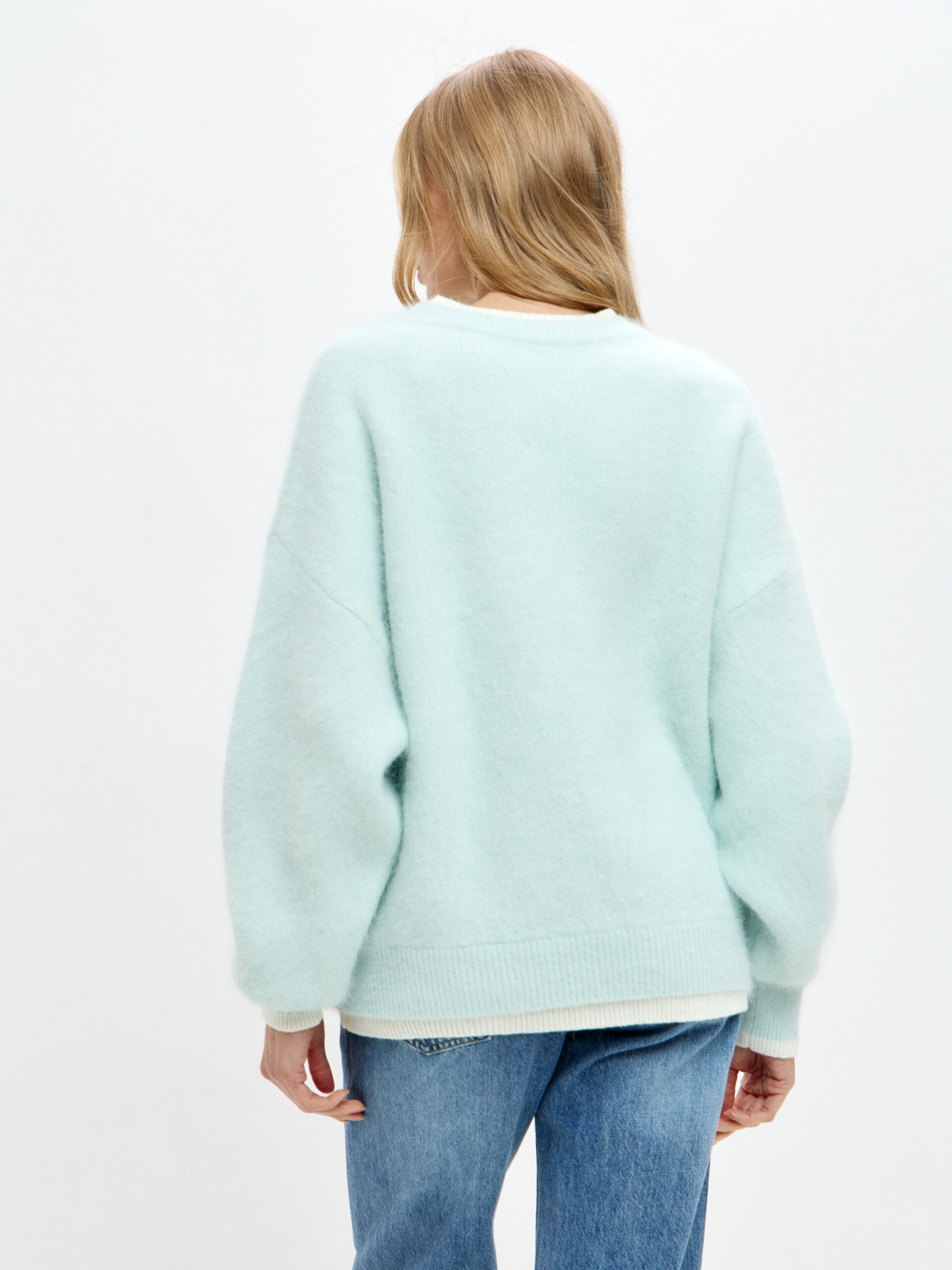 Свитер из ангоры