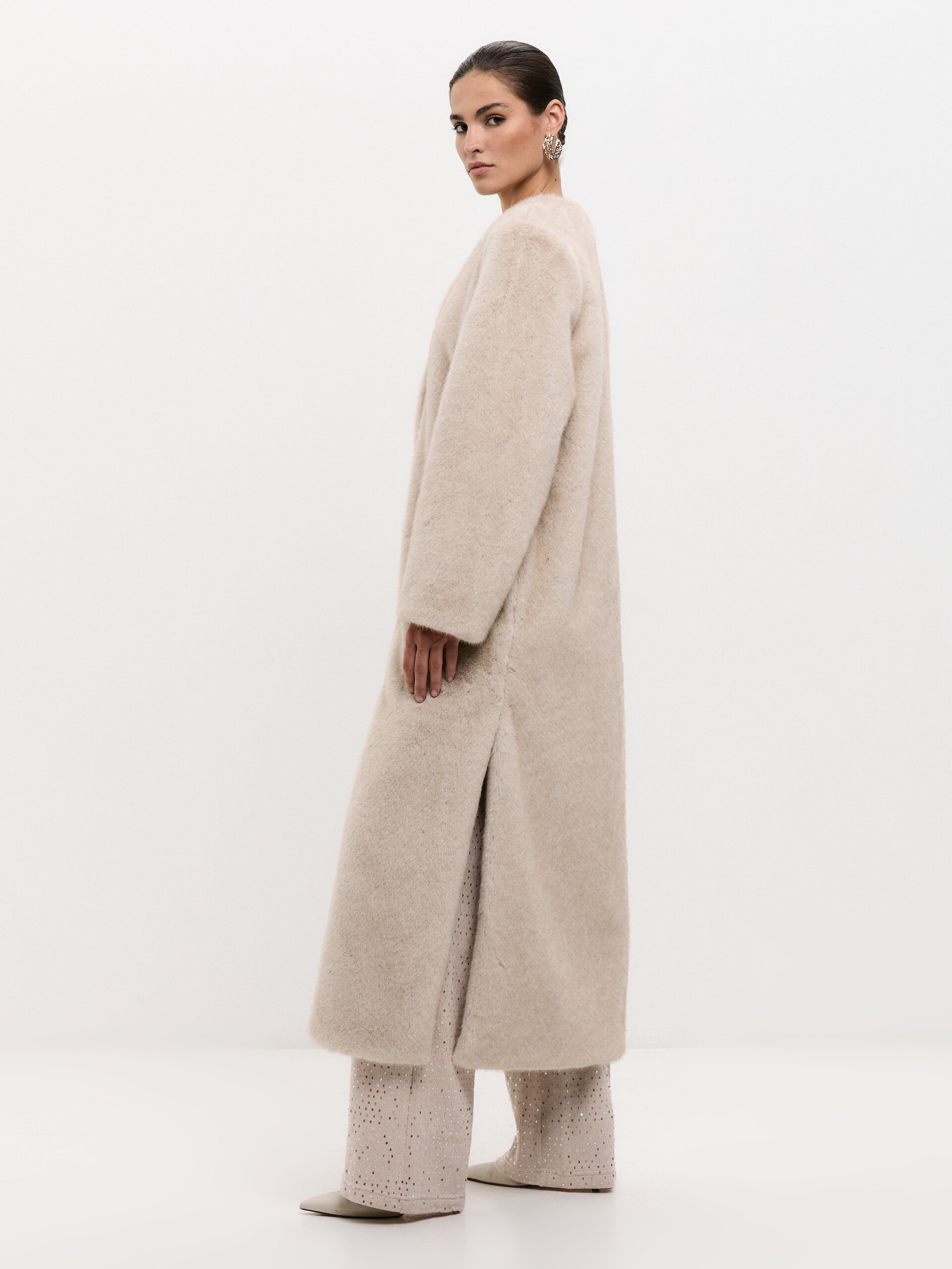 Шуба длинная