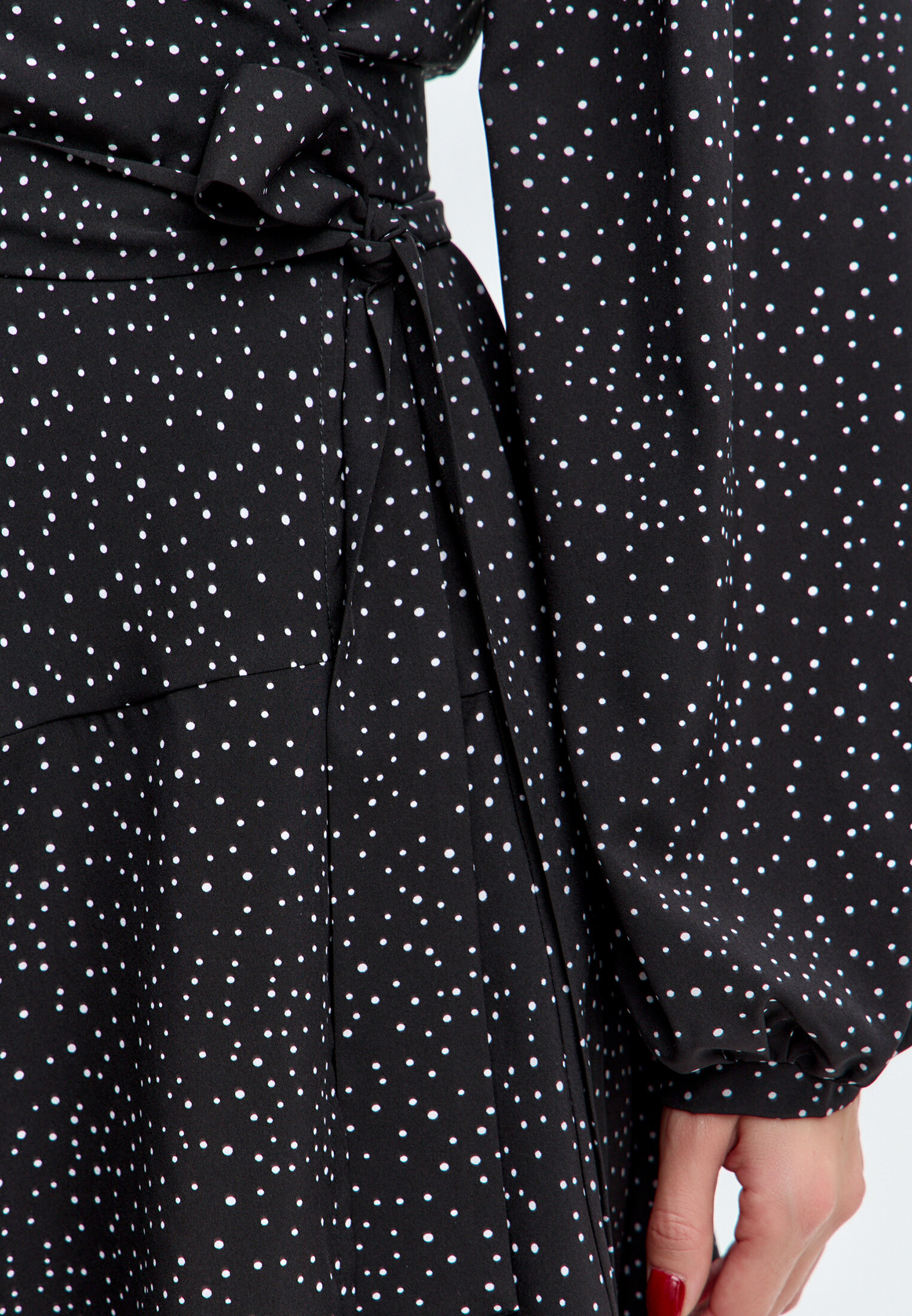 Платье-запах Doots