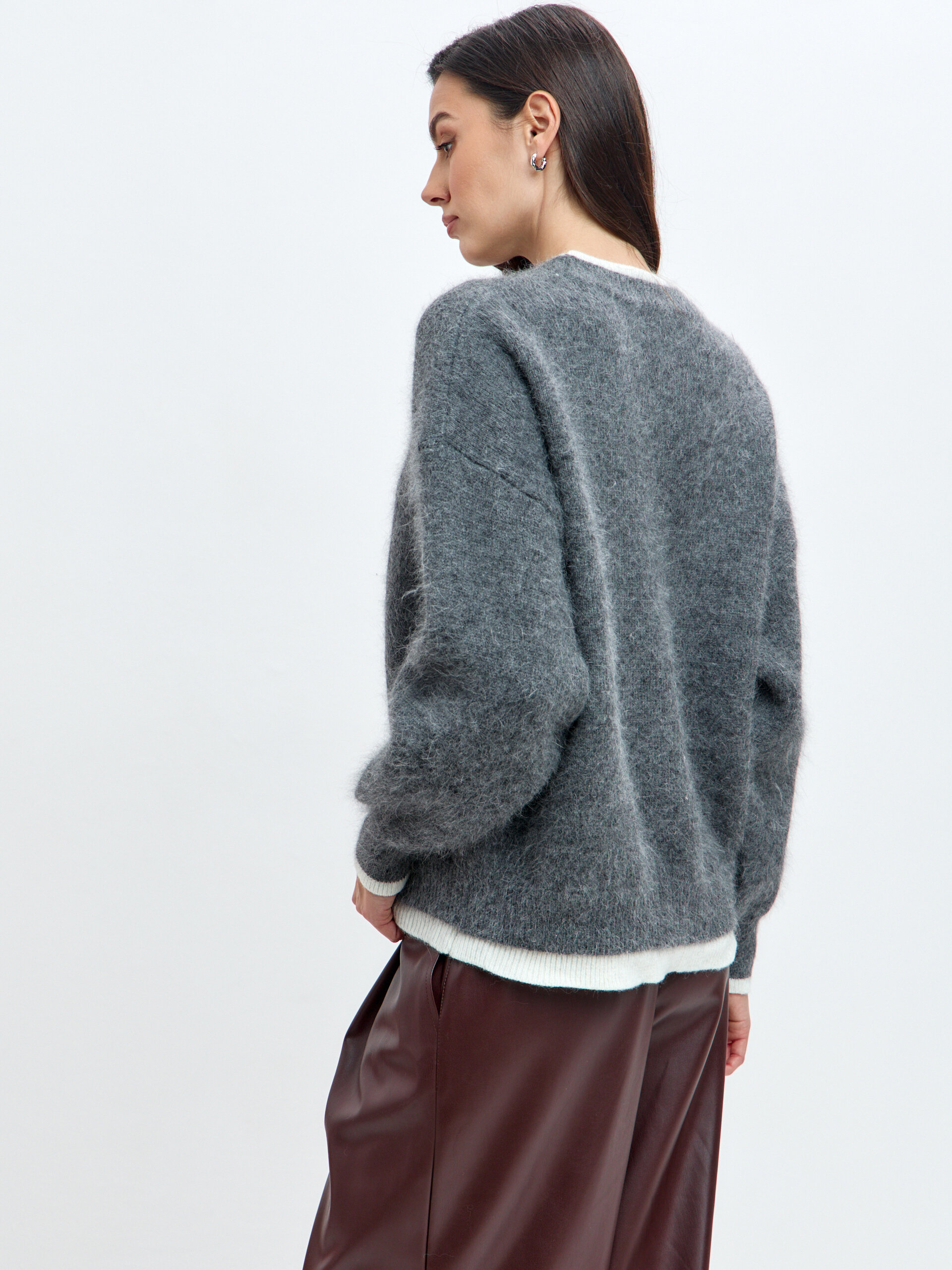 Свитер из ангоры