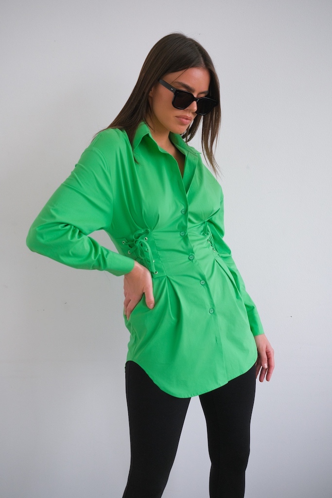 Блуза с корсетным элементом зеленая