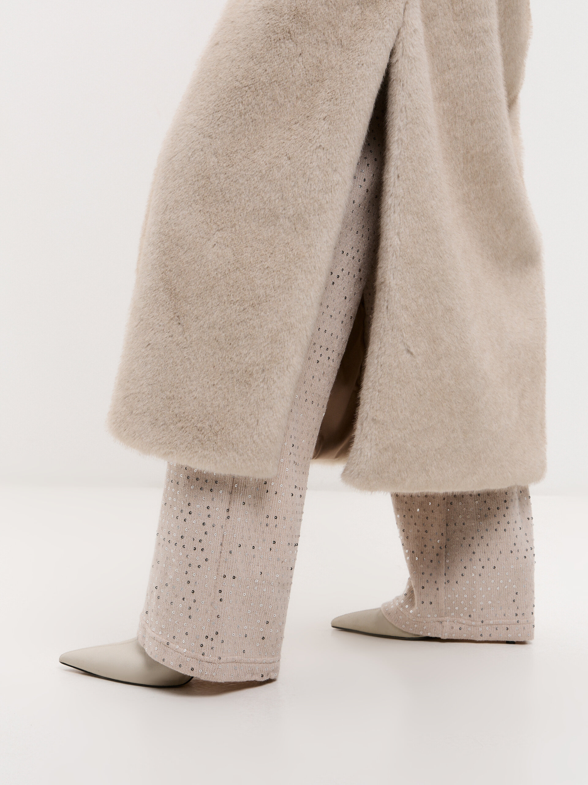 Шуба длинная