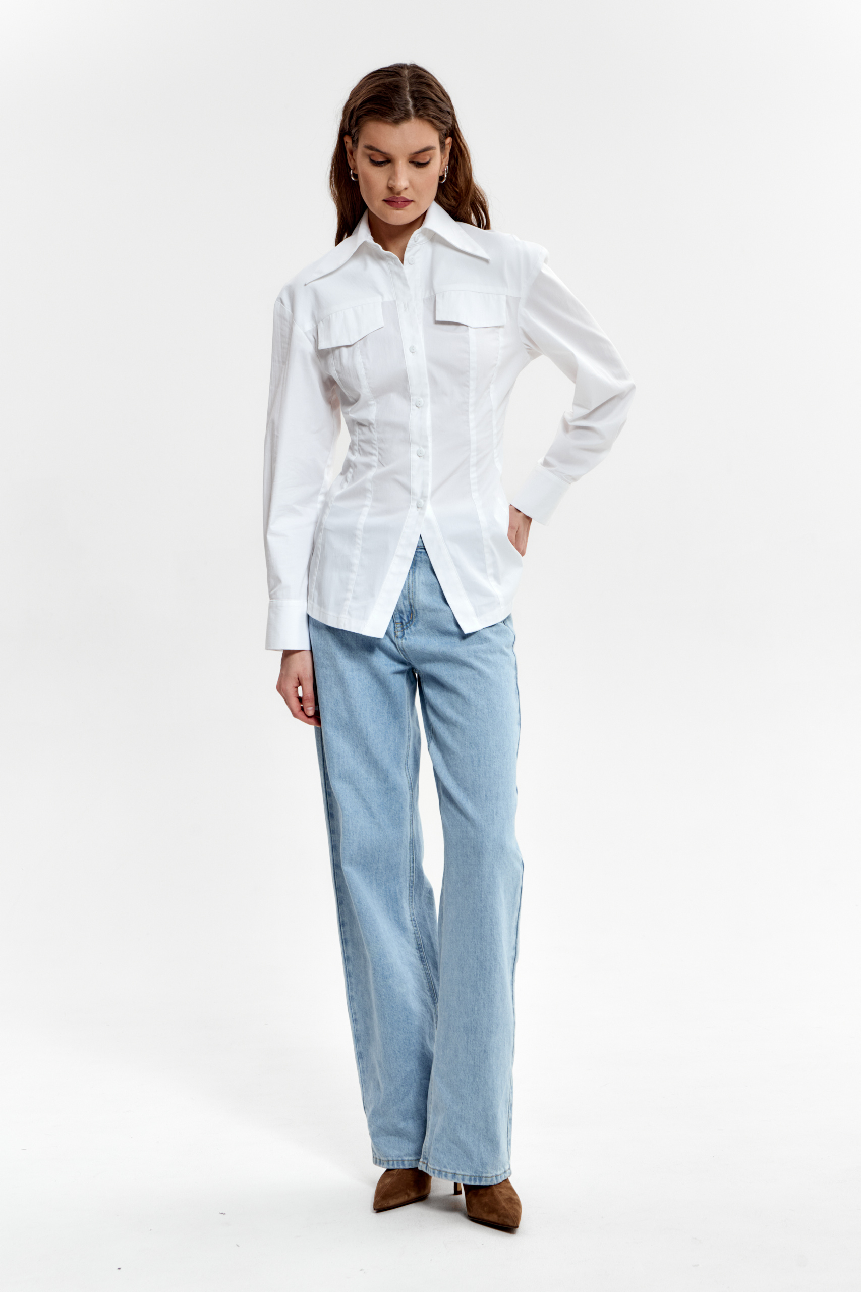 Рубашка приталенная с клапанами