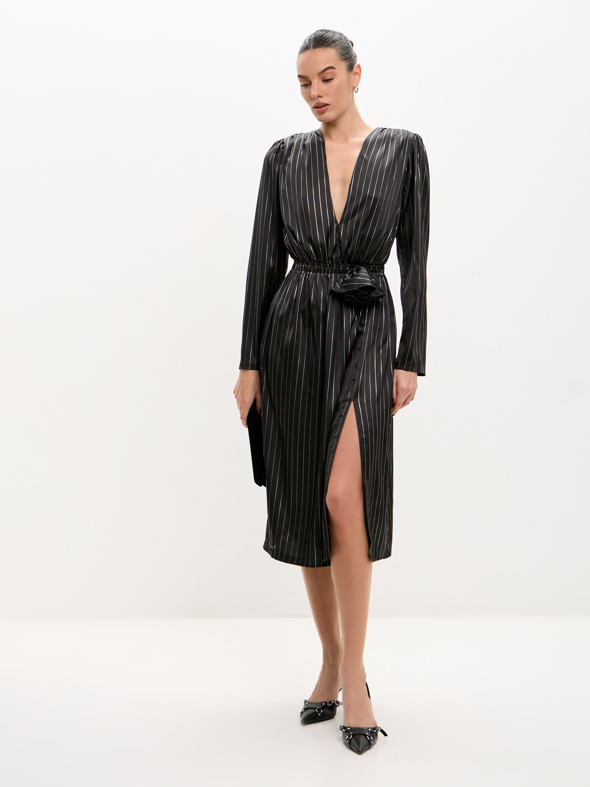 Платье миди в полоску