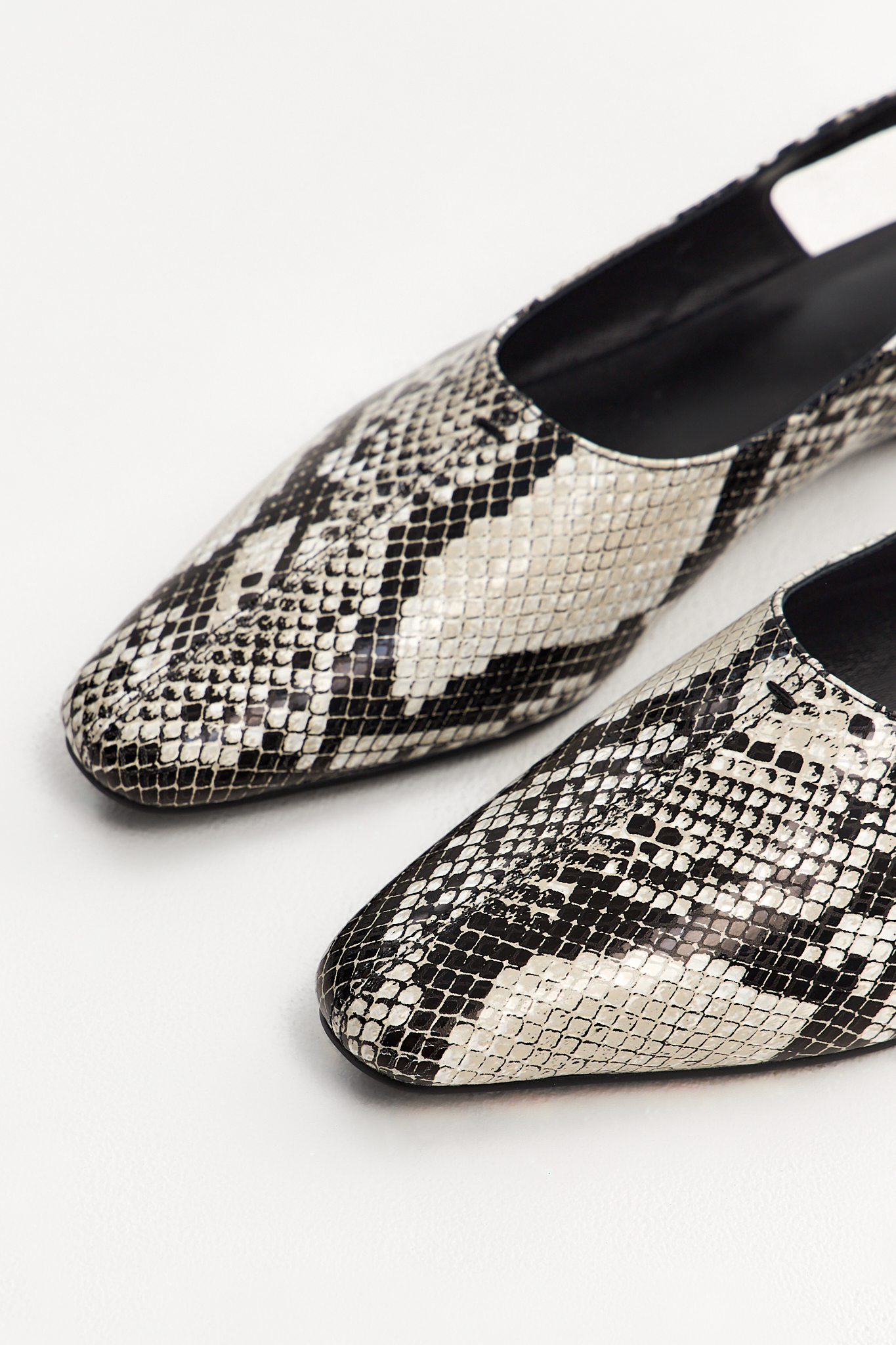 Туфли Slingback