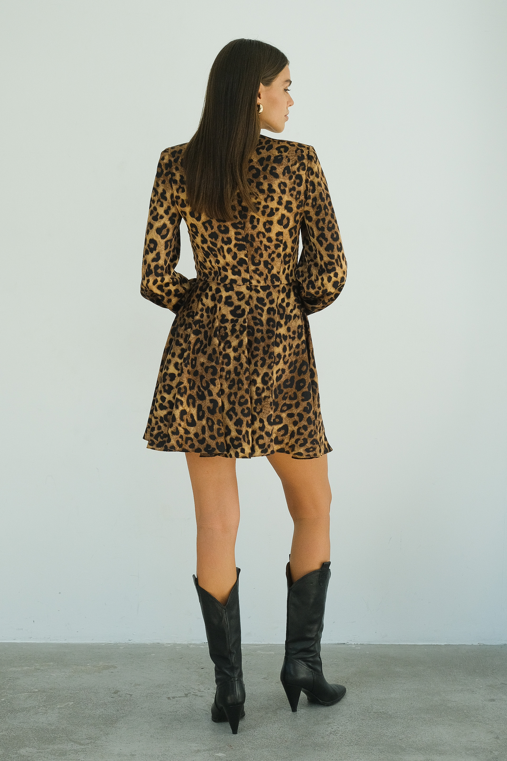 Платье мини леопардовое