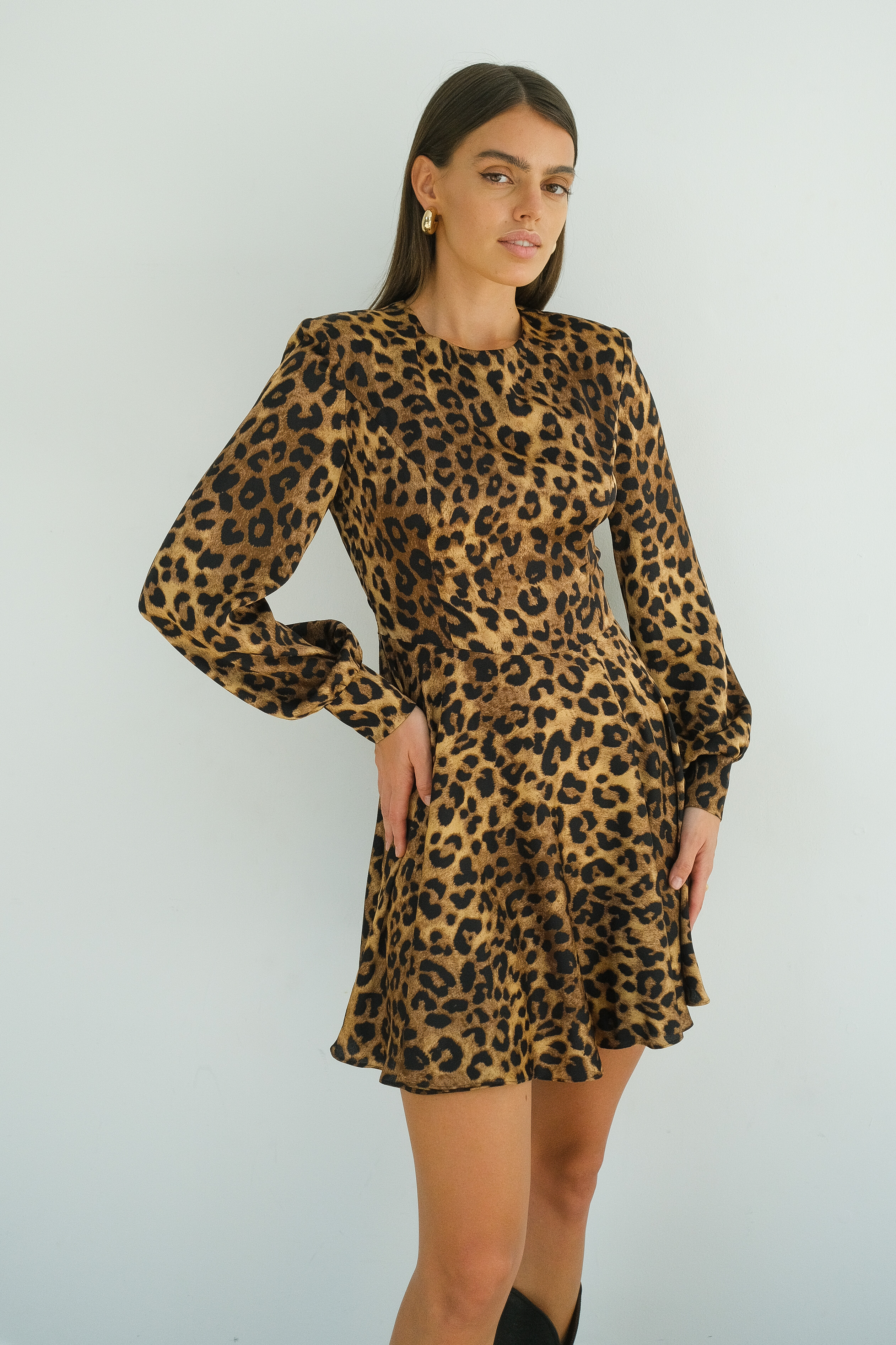 Платье мини леопардовое