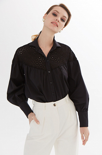 Блуза черная с шитьем 