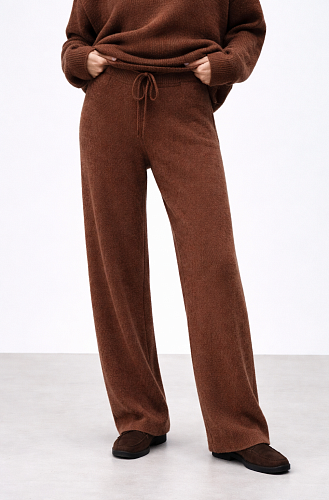 Брюки трикотажные