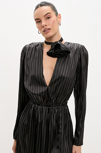 Платье миди в полоску